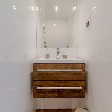 アパート Sloneczne Poddasze Przy Molo I Plazy ソポト