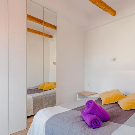 Sloneczne Poddasze Przy Molo I Plazy アパート ソポト