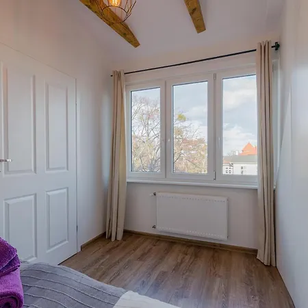 Appartement Sloneczne Poddasze Przy Molo I Plazy *