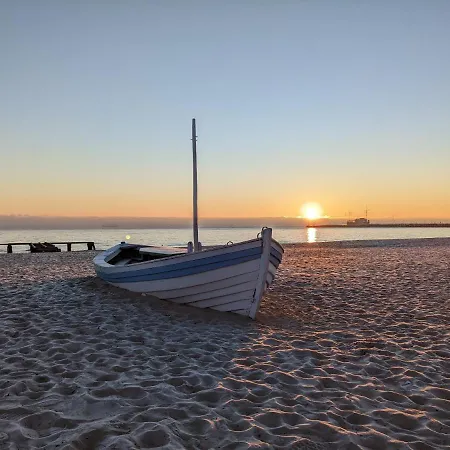 Appartement Sloneczne Poddasze Przy Molo I Plazy *
