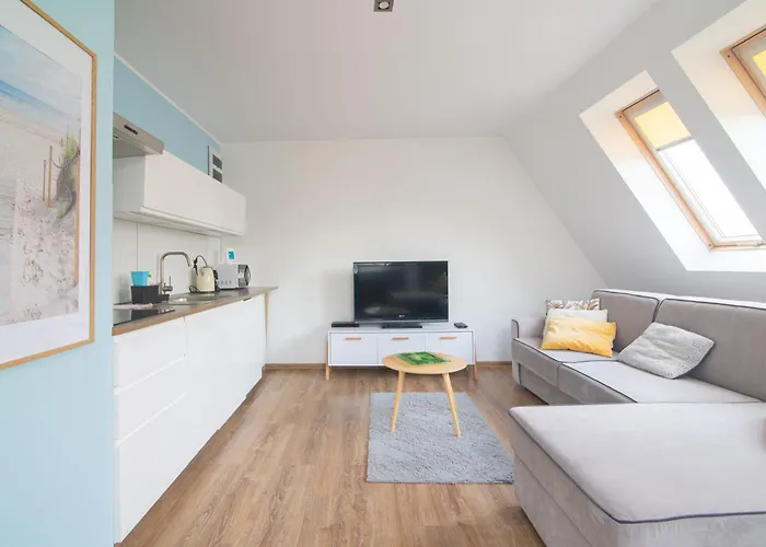 Sloneczne Poddasze Przy Molo I Plazy Apartmán *